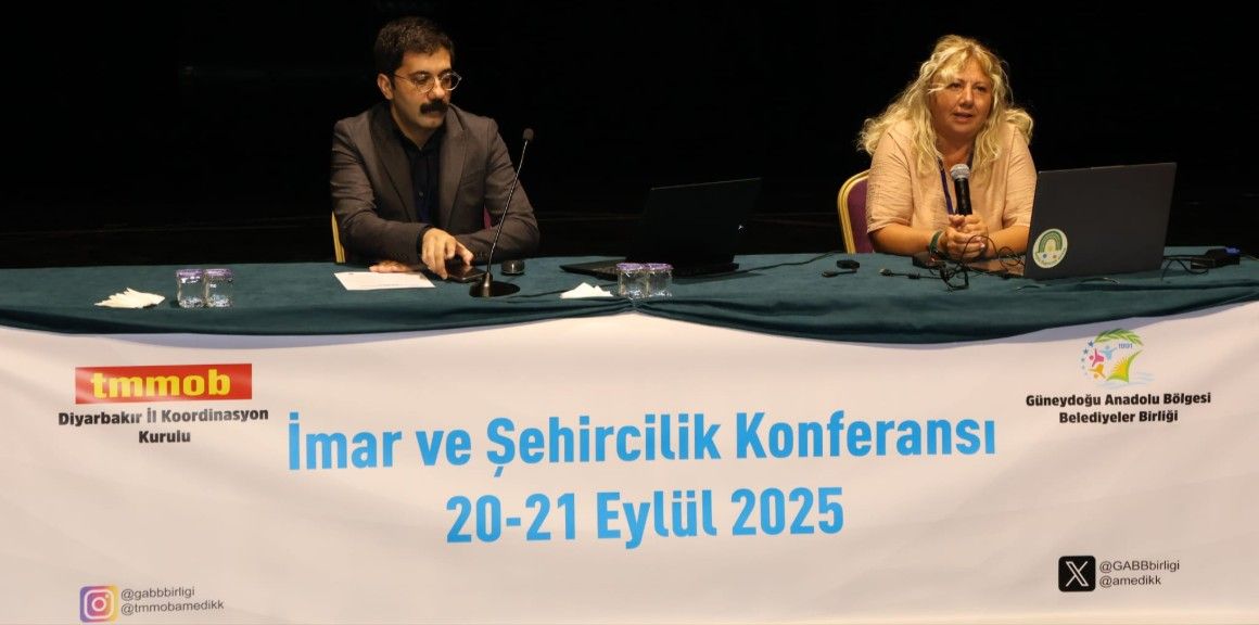 İmar ve Şehircilik Konferansı Başladı