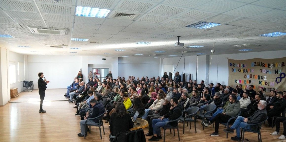 Bağlar ve Ergani Belediyelerinde Toplumsal Cinsiyet Eşitliği Eğitimi Gerçekleştirildi